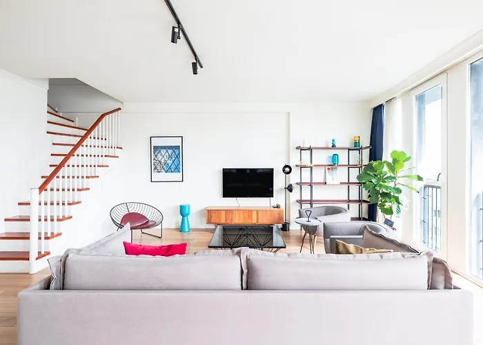 Homie - Luxury In Macka *